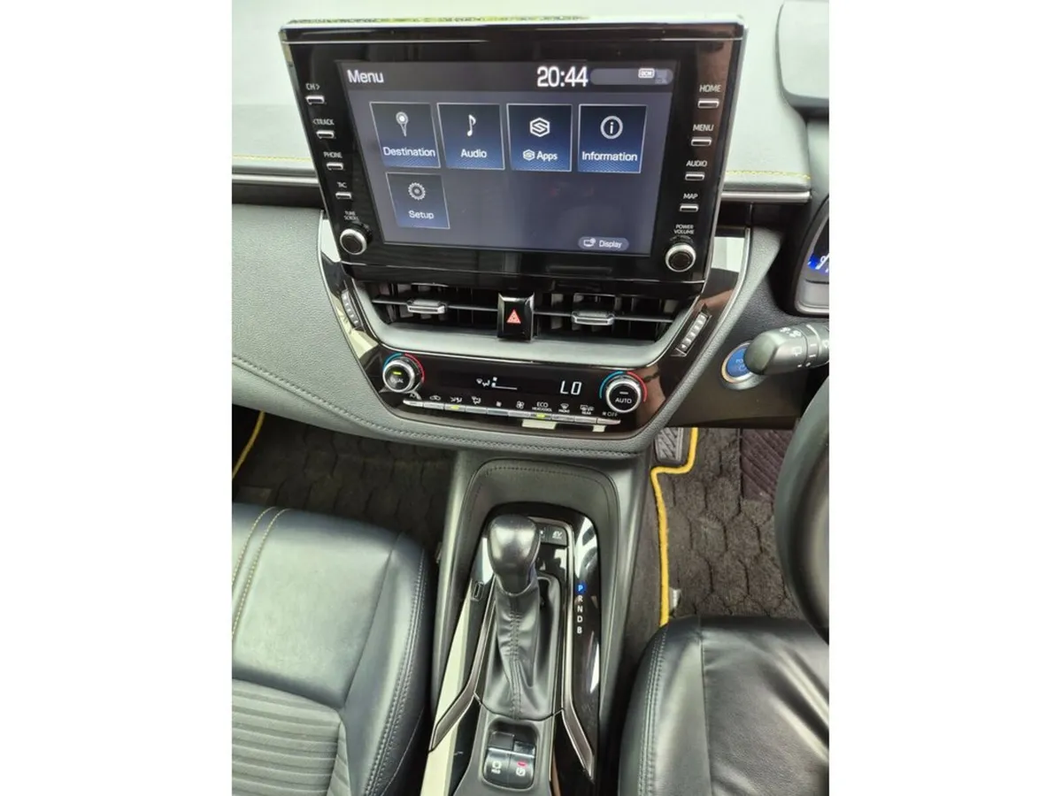 Toyota Corolla Hatchback, Petrol Hybrid, 2022, Black