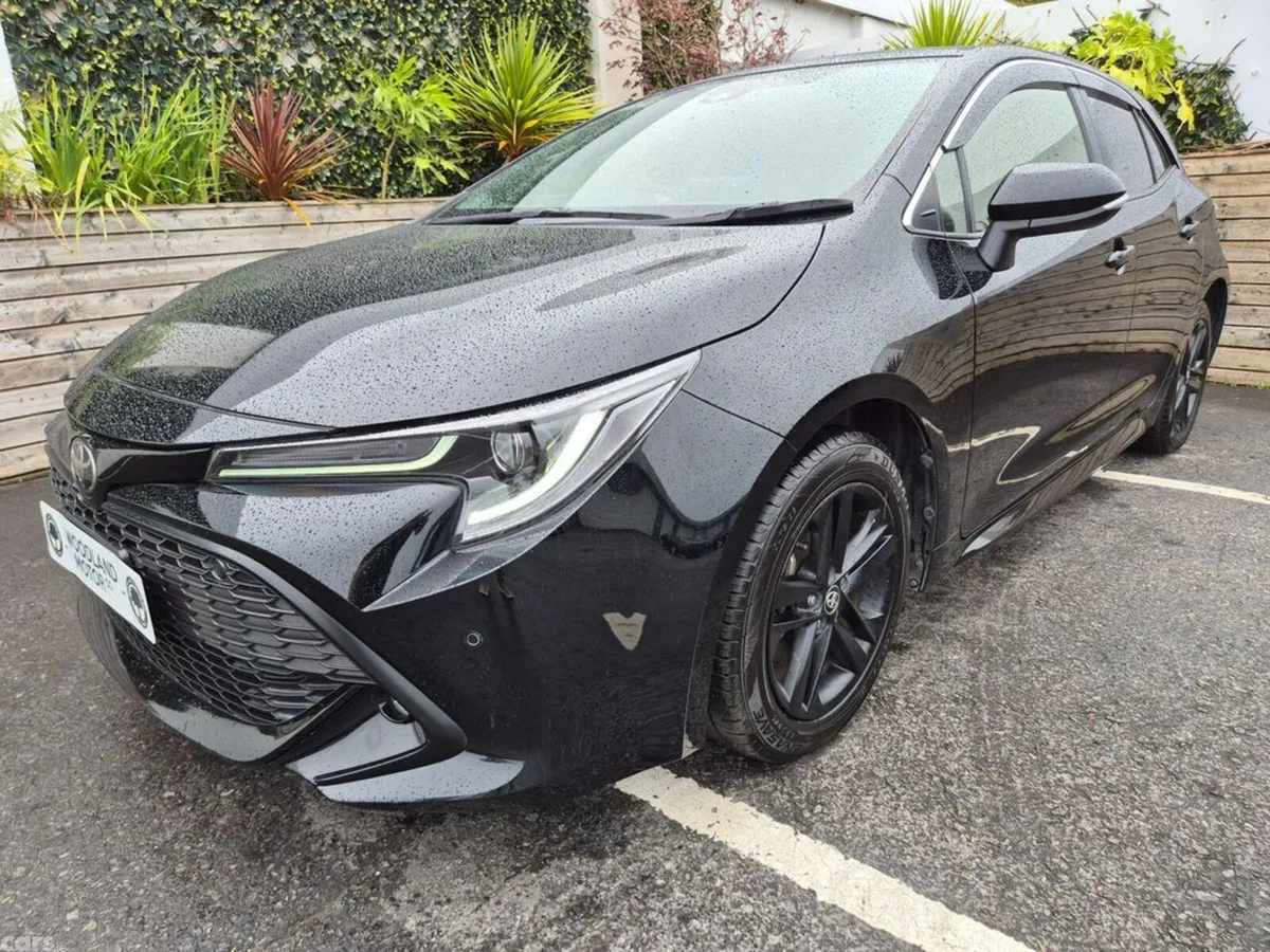 Toyota Corolla Hatchback, Petrol Hybrid, 2022, Black