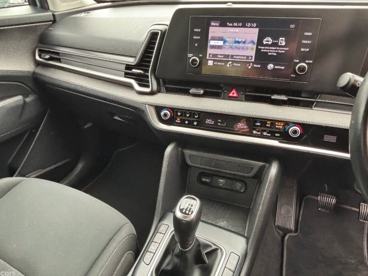 Kia Sportage MPV, Diesel Hybrid, 2023, Grey