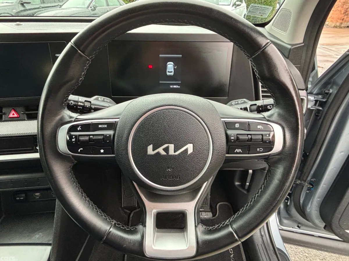 Kia Sportage MPV, Diesel Hybrid, 2023, Grey