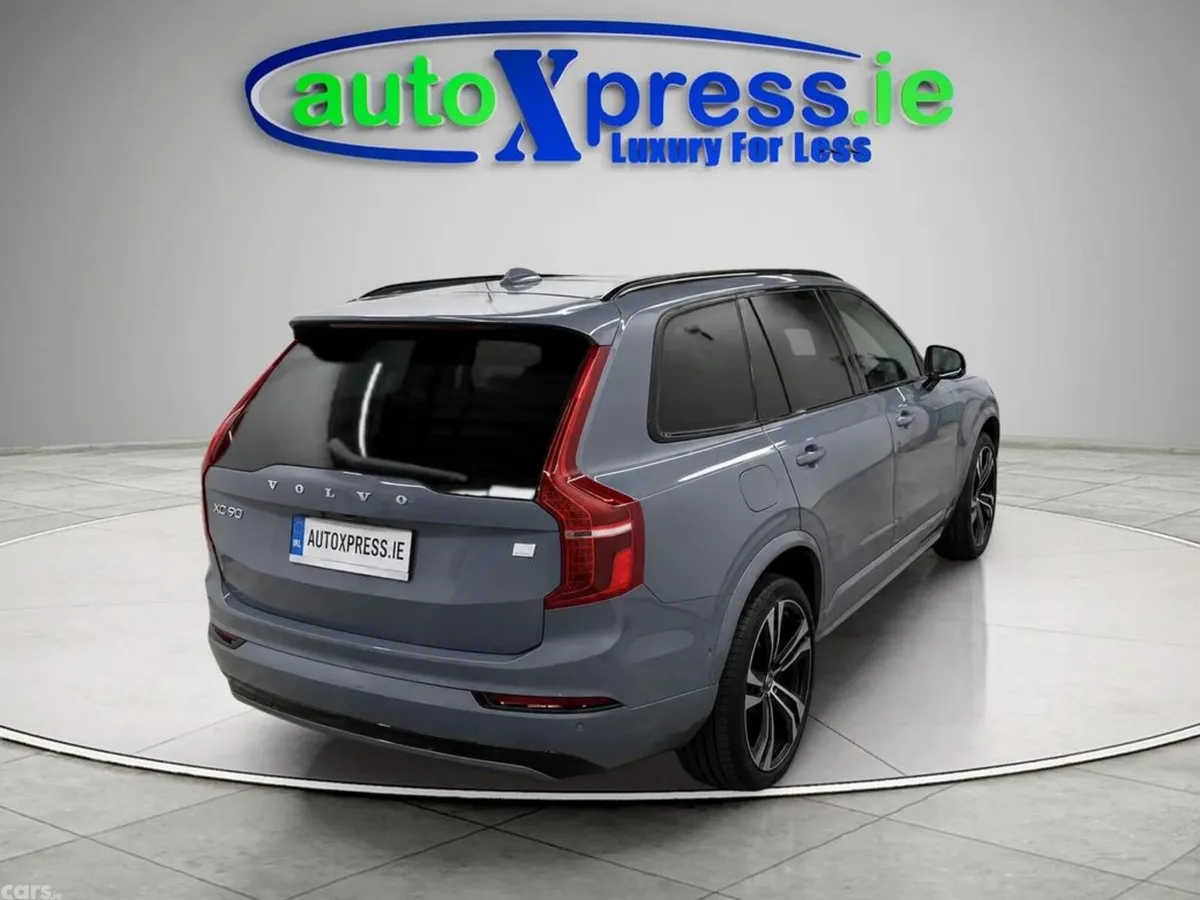 Volvo XC90 SUV, Petrol Plug-in Hybrid, 2023, Grey