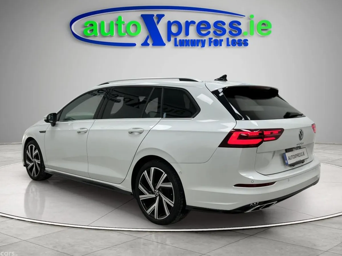 Volkswagen Golf Estate, Diesel, 2023, White