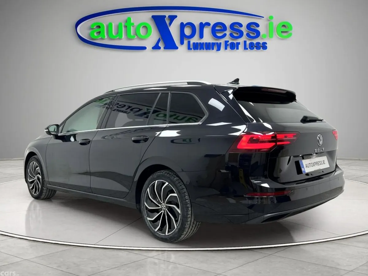 Volkswagen Golf Estate, Diesel, 2022, Black