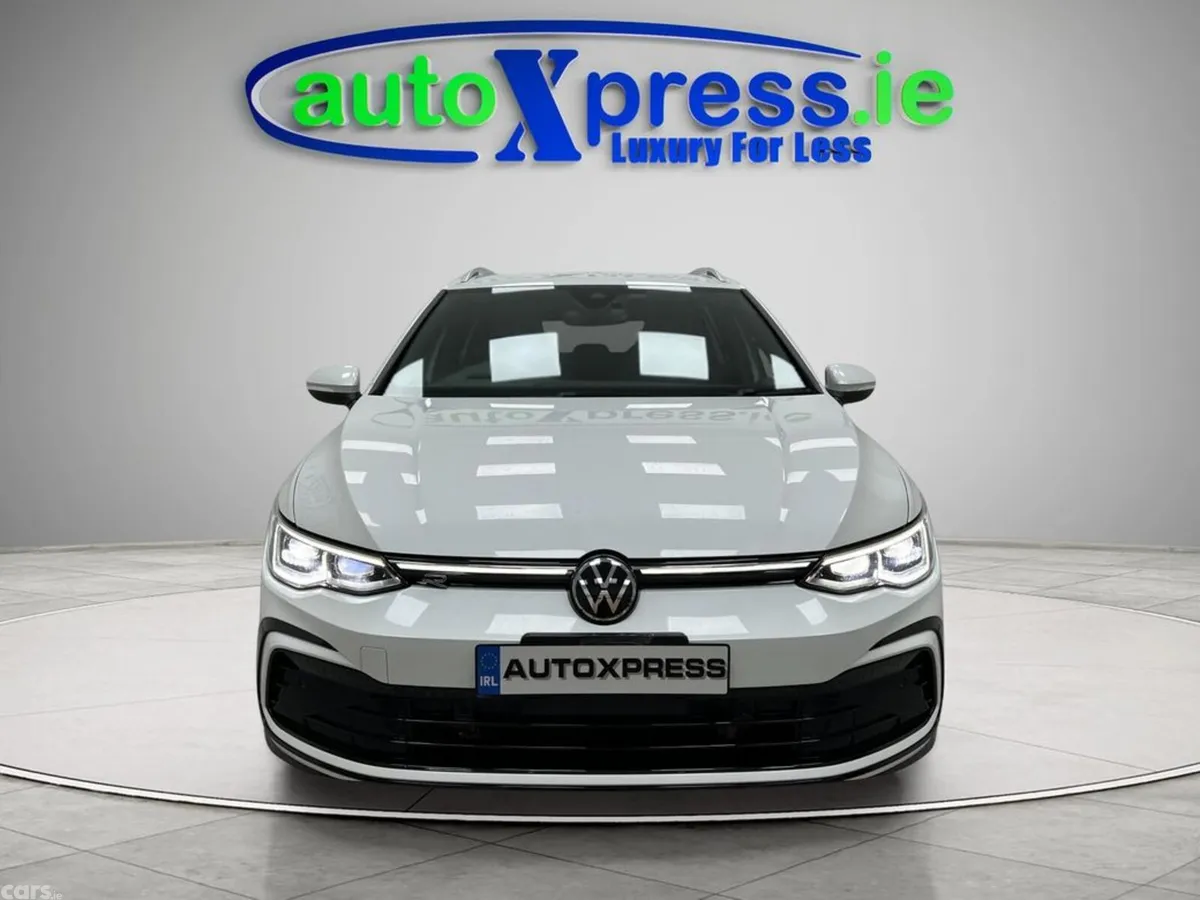 Volkswagen Golf Estate, Diesel, 2023, White