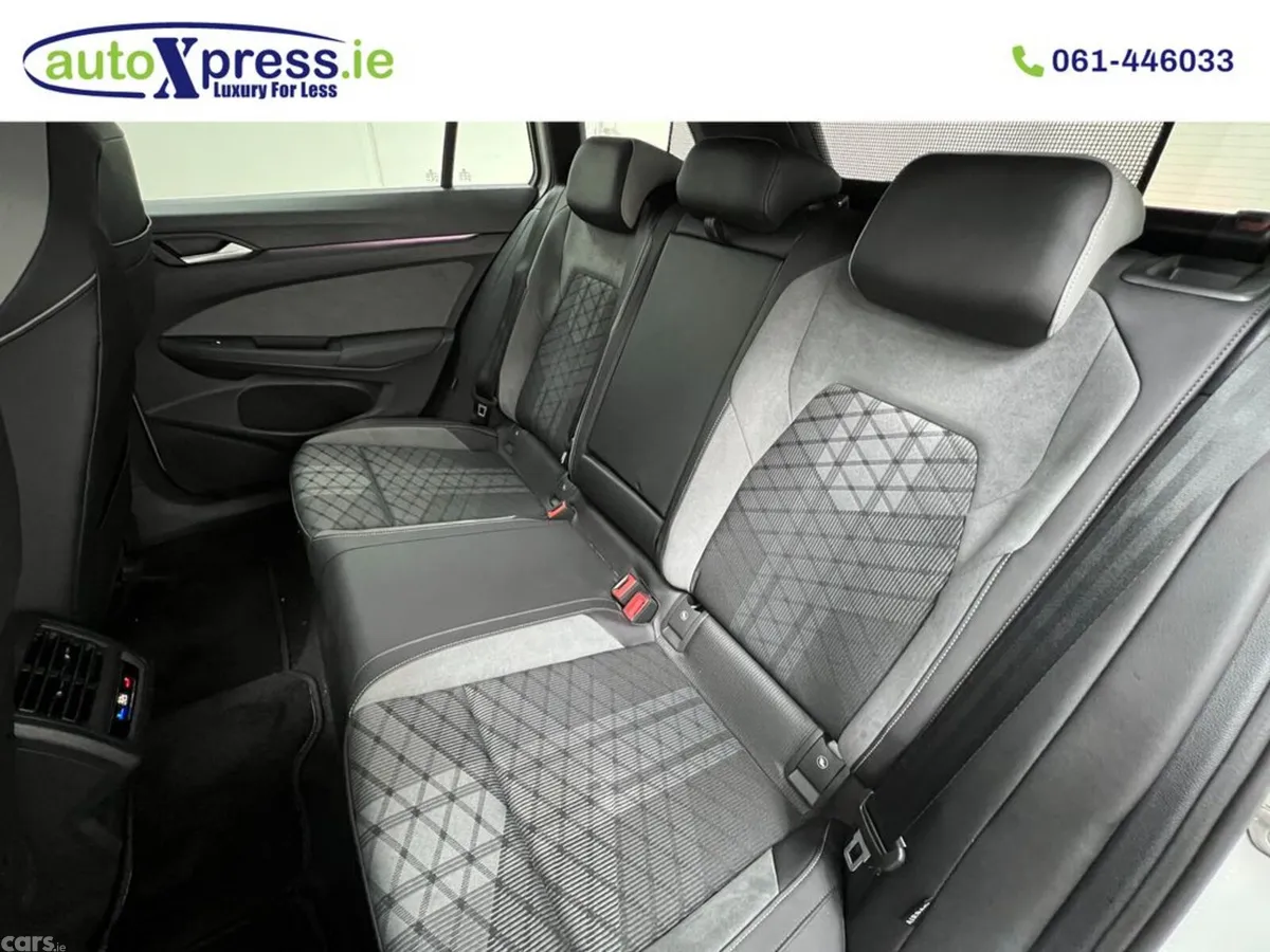 Volkswagen Golf Estate, Diesel, 2023, White