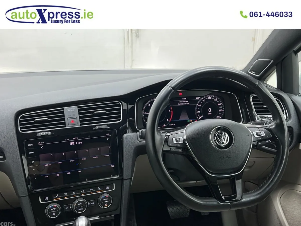Volkswagen Golf Estate, Diesel, 2019, White