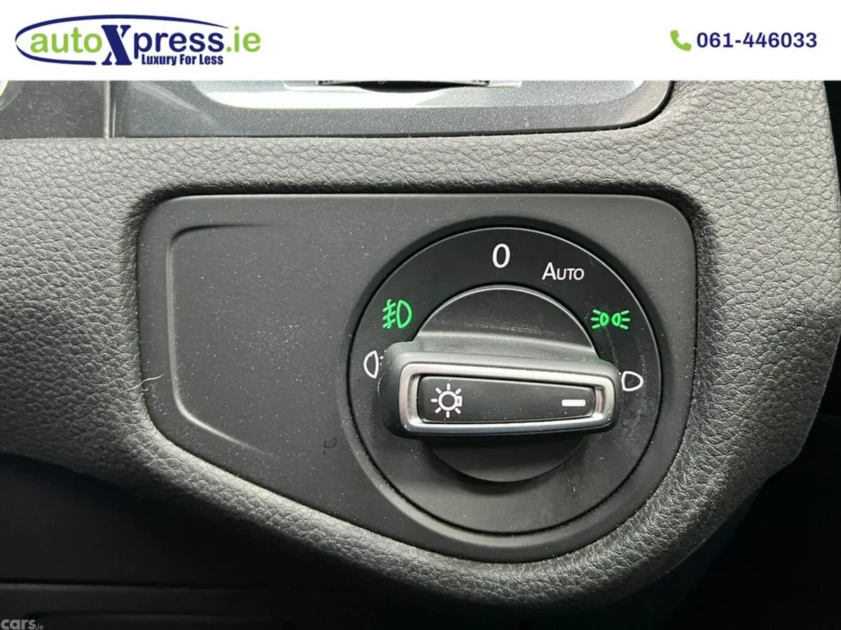 Volkswagen Golf Estate, Diesel, 2019, White
