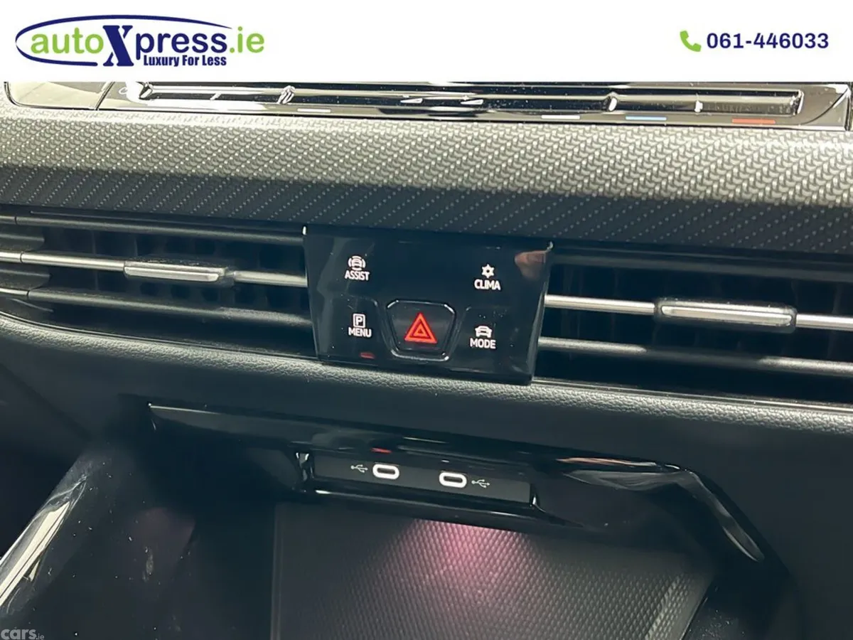 Volkswagen Golf Estate, Diesel, 2023, White