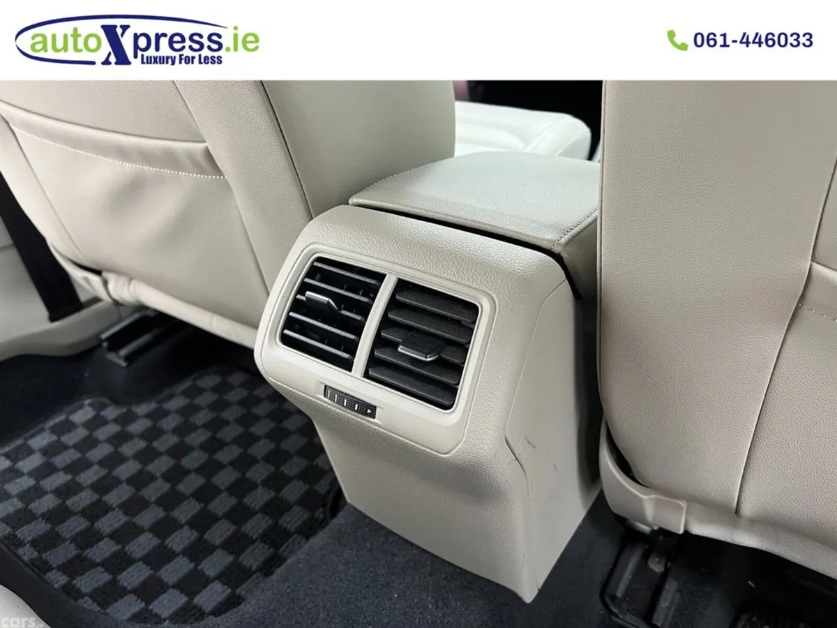 Volkswagen Golf Estate, Diesel, 2019, White