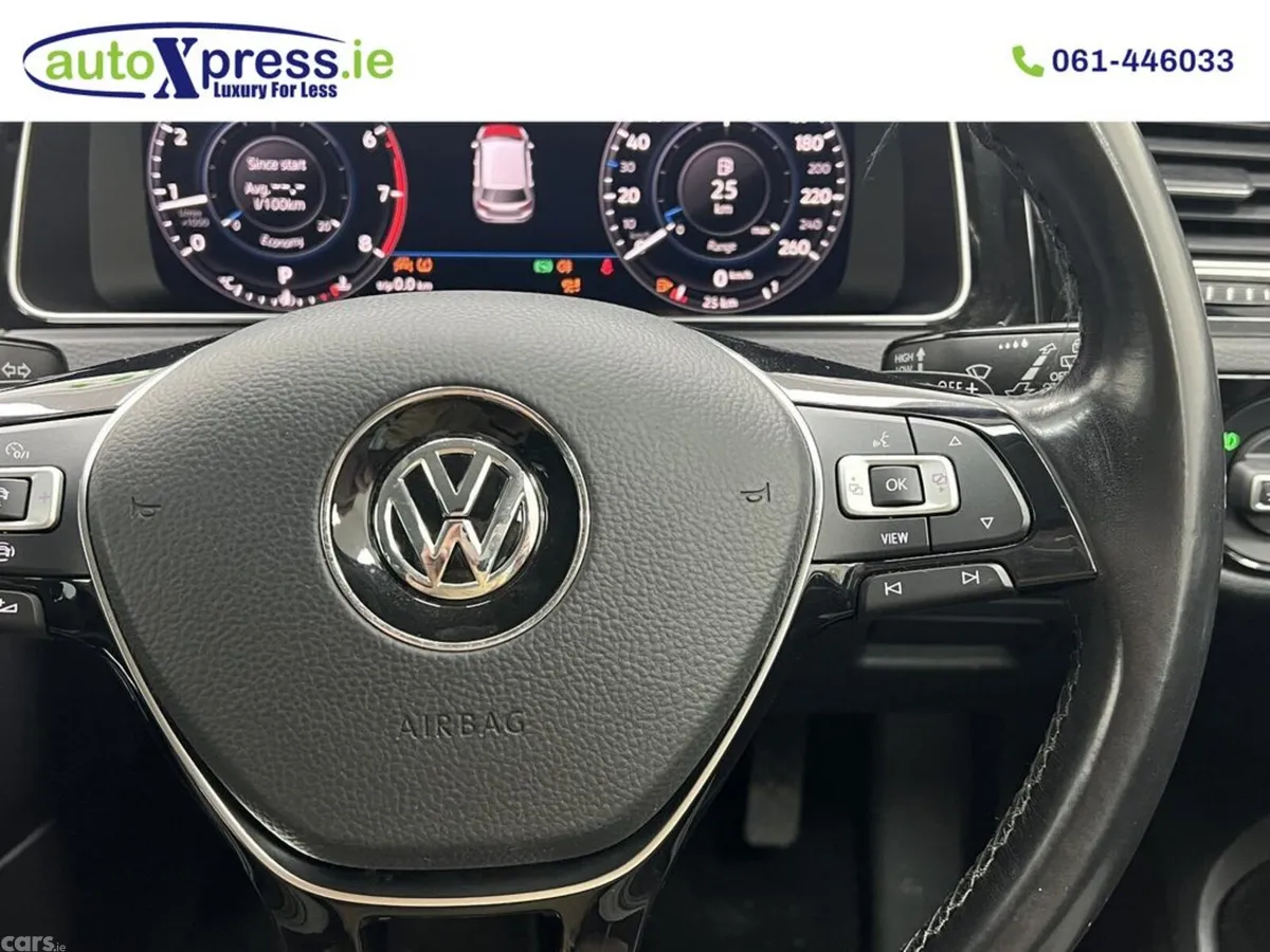 Volkswagen Golf Hatchback, Petrol, 2019, Black