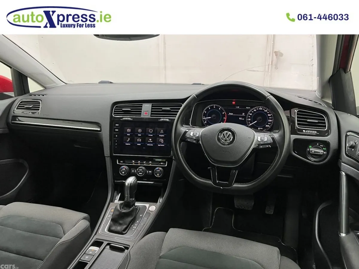 Volkswagen Golf Hatchback, Petrol, 2018, Red