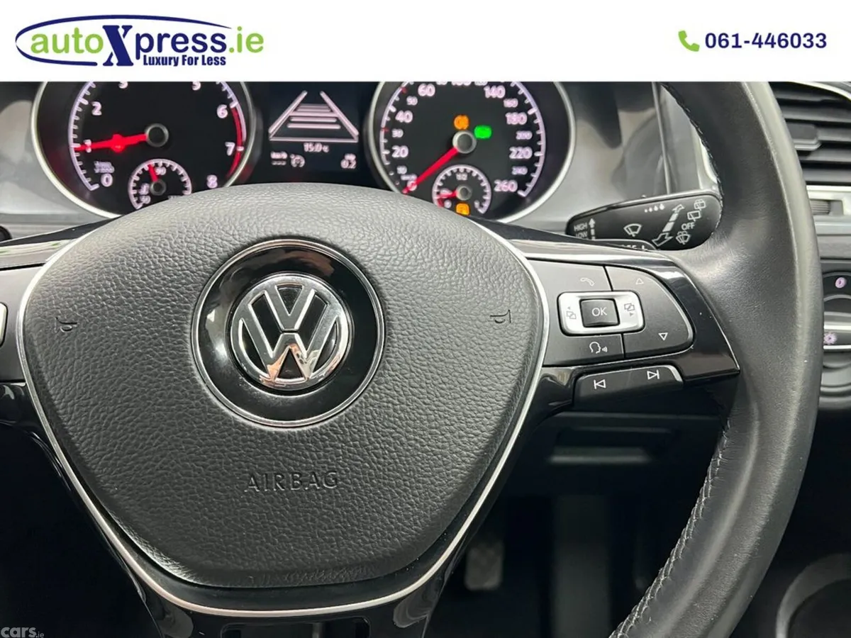 Volkswagen Golf Hatchback, Petrol, 2018, Black