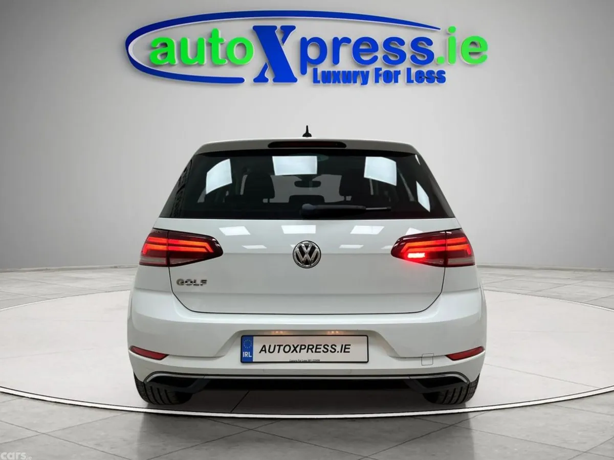 Volkswagen Golf Hatchback, Petrol, 2018, White