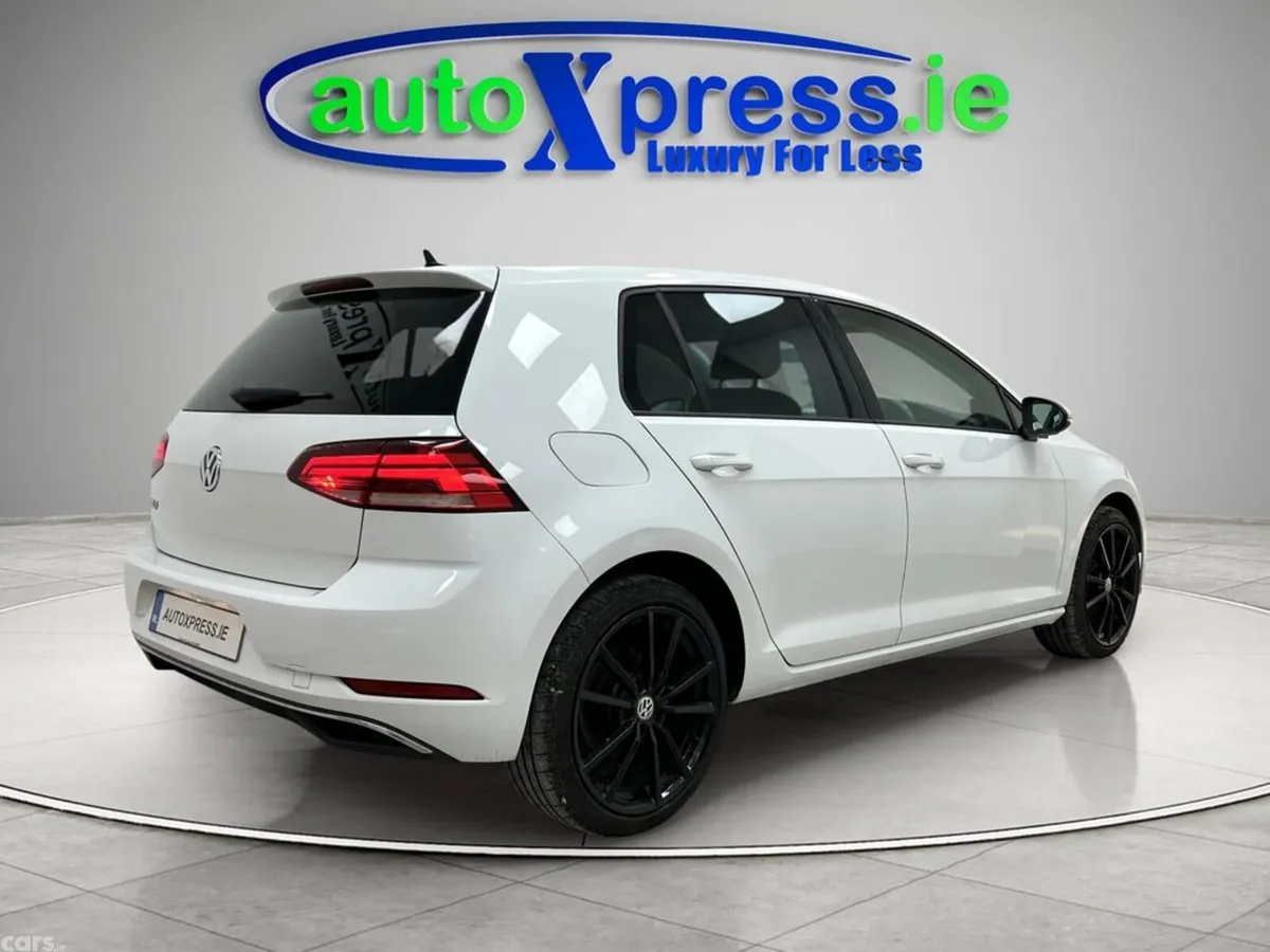Volkswagen Golf Hatchback, Petrol, 2018, White
