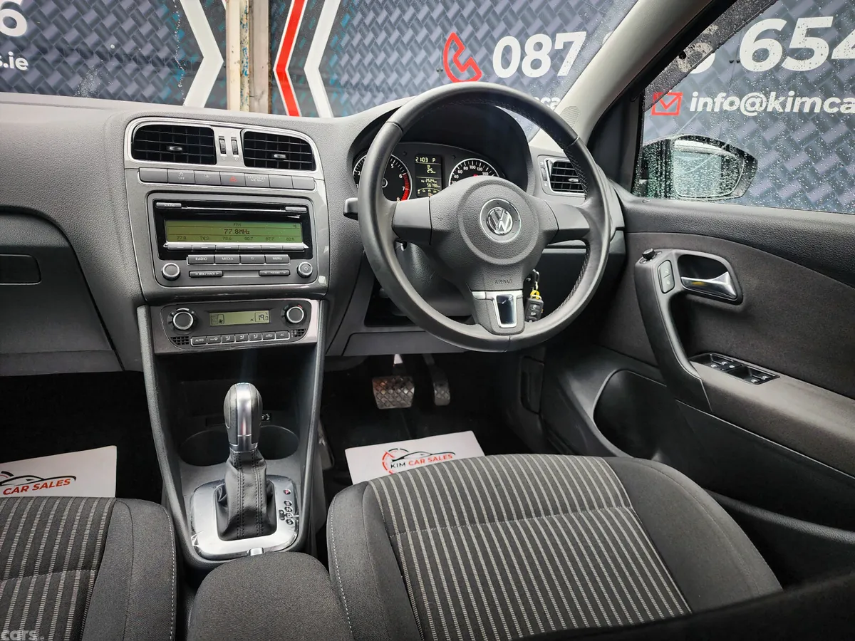 Volkswagen Polo Hatchback, Petrol, 2011, Black
