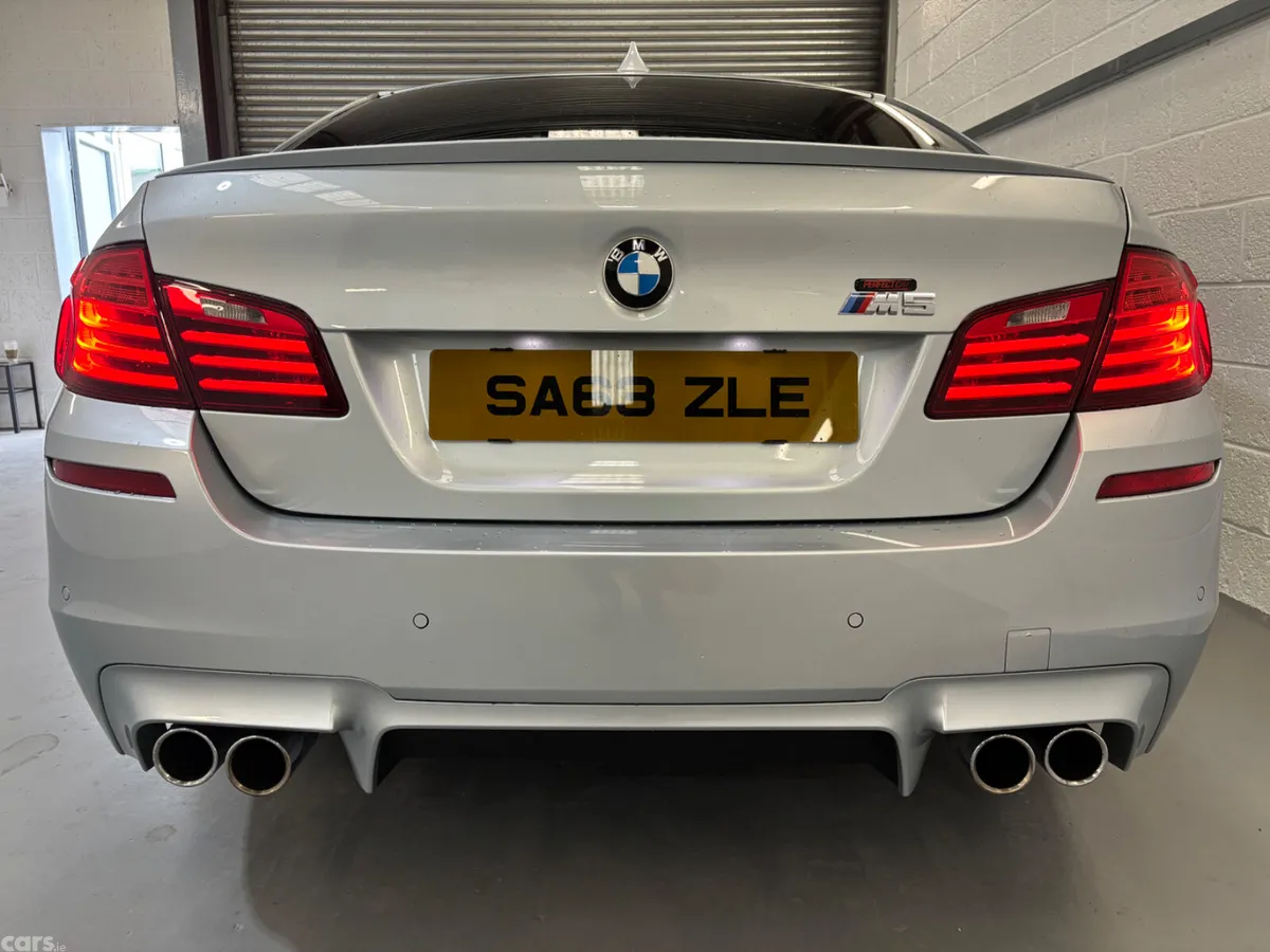 BMW M5 Saloon, Petrol, 2013, Blue