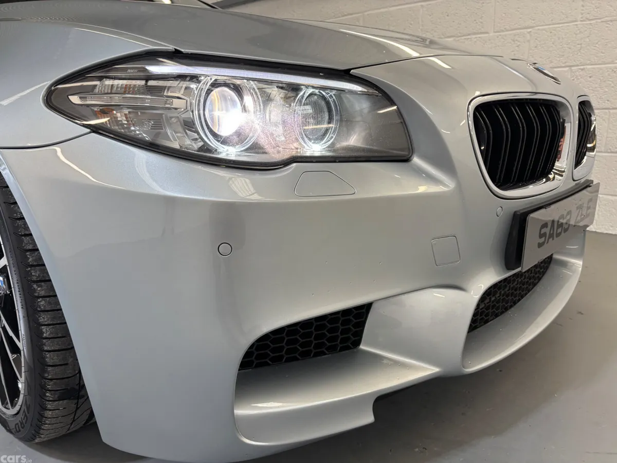 BMW M5 Saloon, Petrol, 2013, Blue