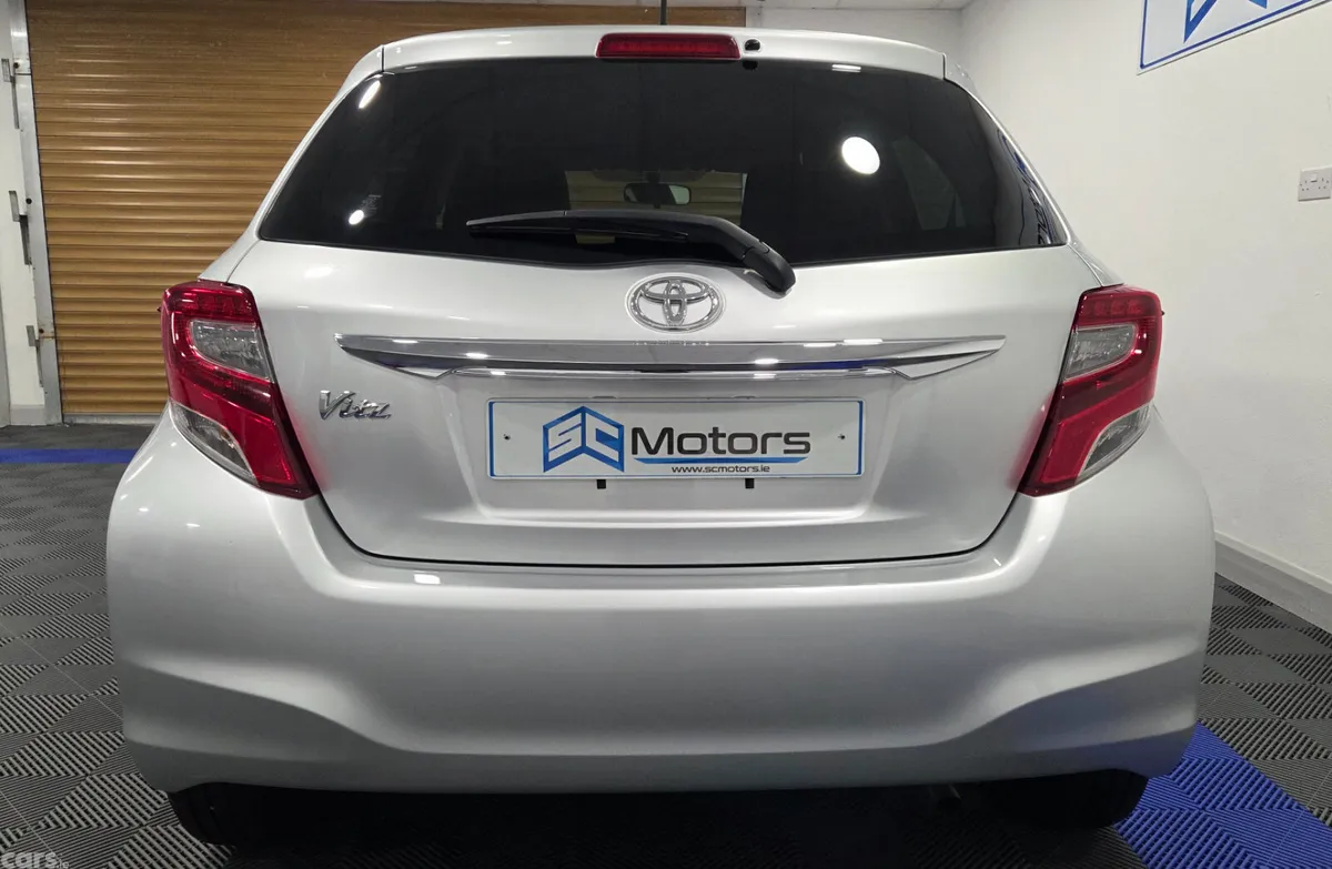 Toyota Vitz Hatchback, Petrol, 2017, Silver