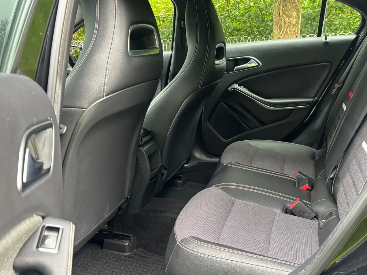 Mercedes-Benz A-Class Hatchback, Diesel, 2015, Black