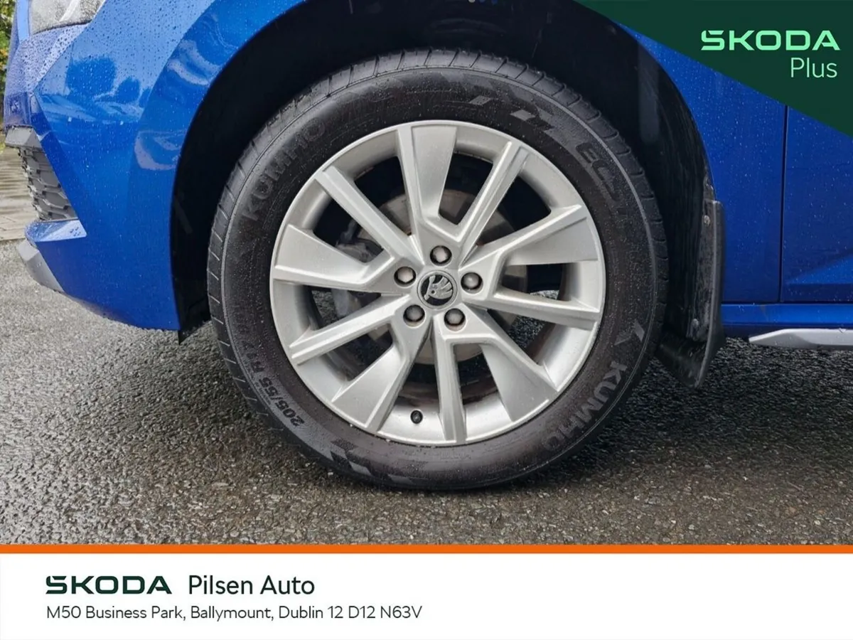 Skoda Kamiq Hatchback, Petrol, 2024, Blue