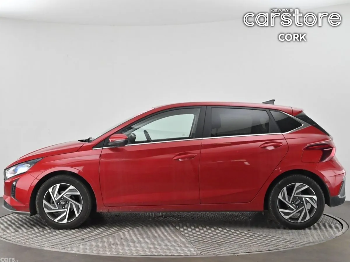 Hyundai i20 Hatchback, Petrol, 2024, Red