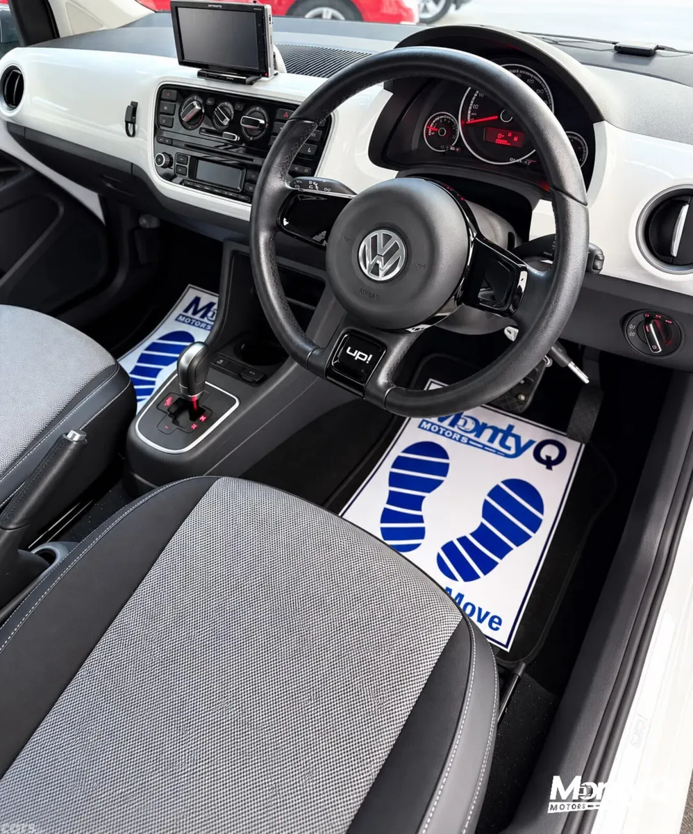 Volkswagen up! Hatchback, Petrol, 2013, White