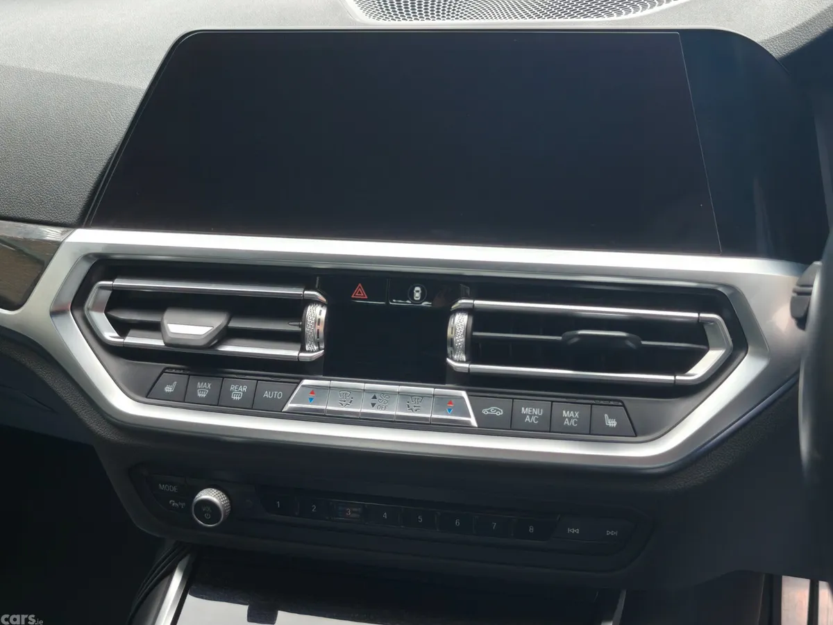 BMW 3-Series Saloon, Petrol Plug-in Hybrid, 2021, White
