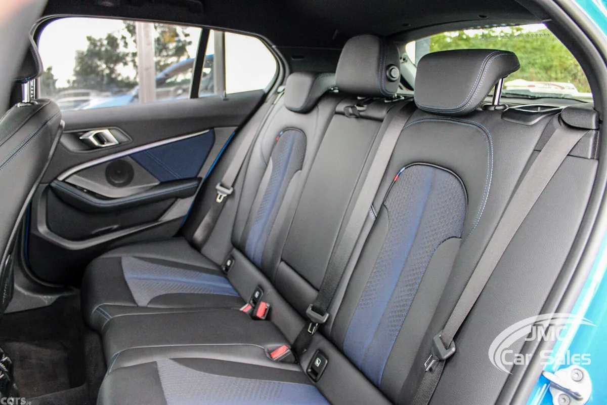 BMW 1-Series Hatchback, Diesel, 2020, Blue
