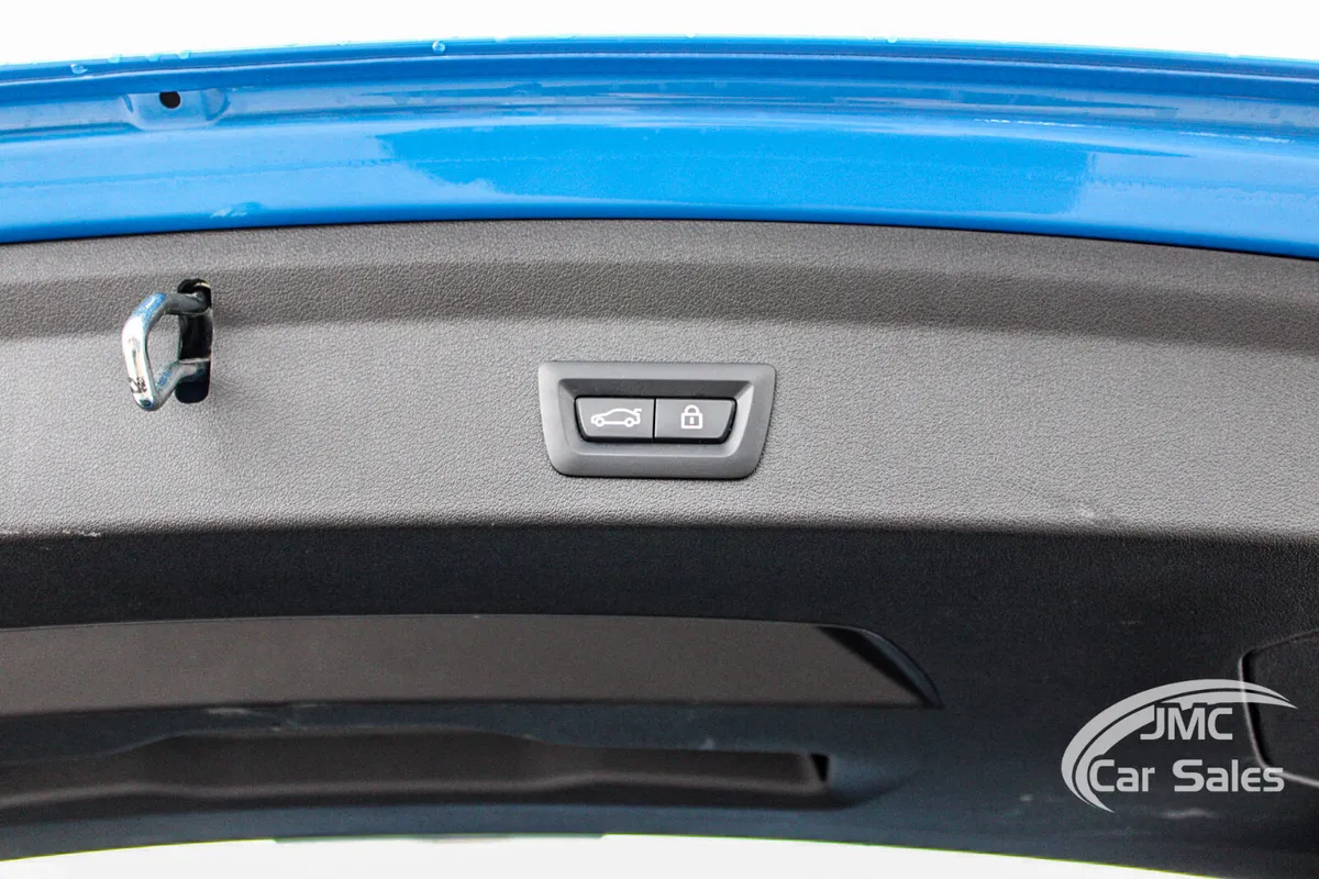 BMW 1-Series Hatchback, Diesel, 2020, Blue