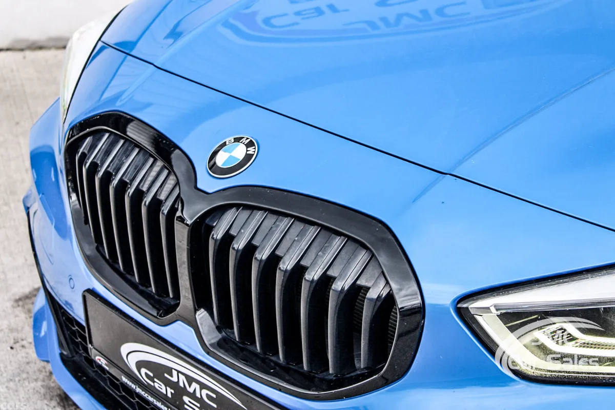 BMW 1-Series Hatchback, Diesel, 2020, Blue