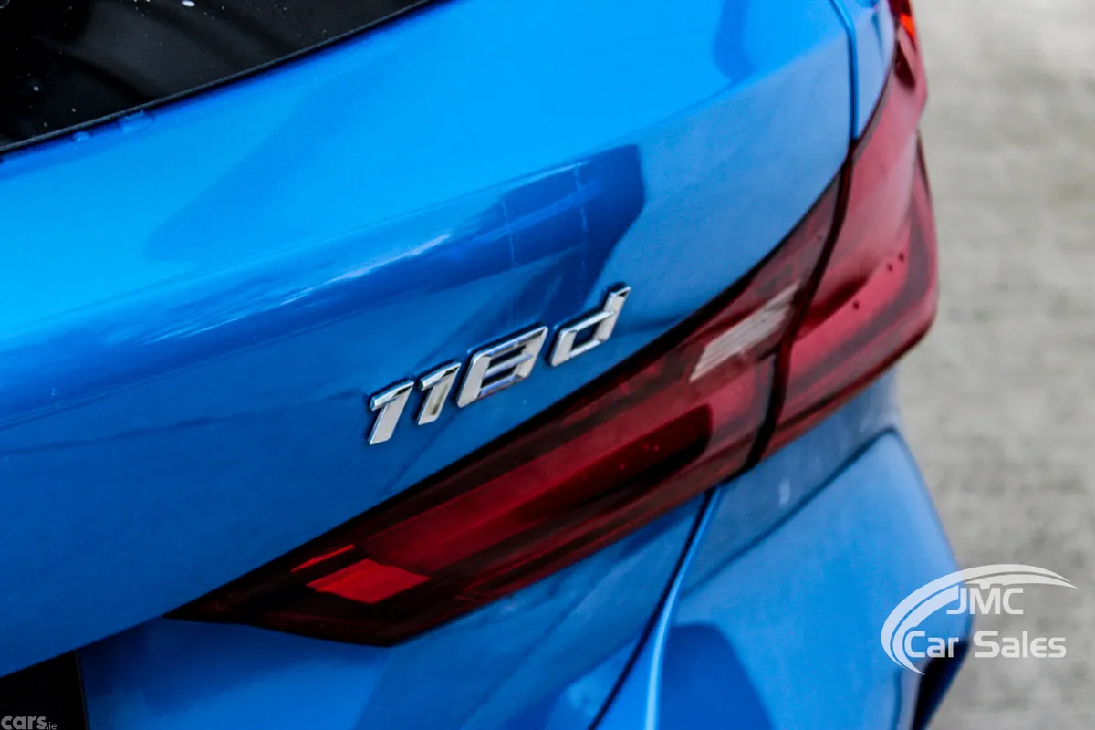 BMW 1-Series Hatchback, Diesel, 2020, Blue