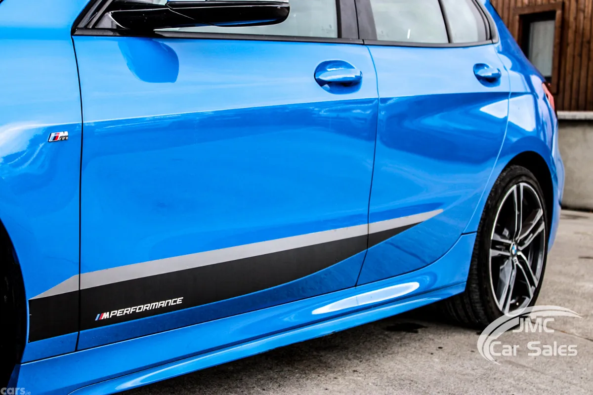 BMW 1-Series Hatchback, Diesel, 2020, Blue