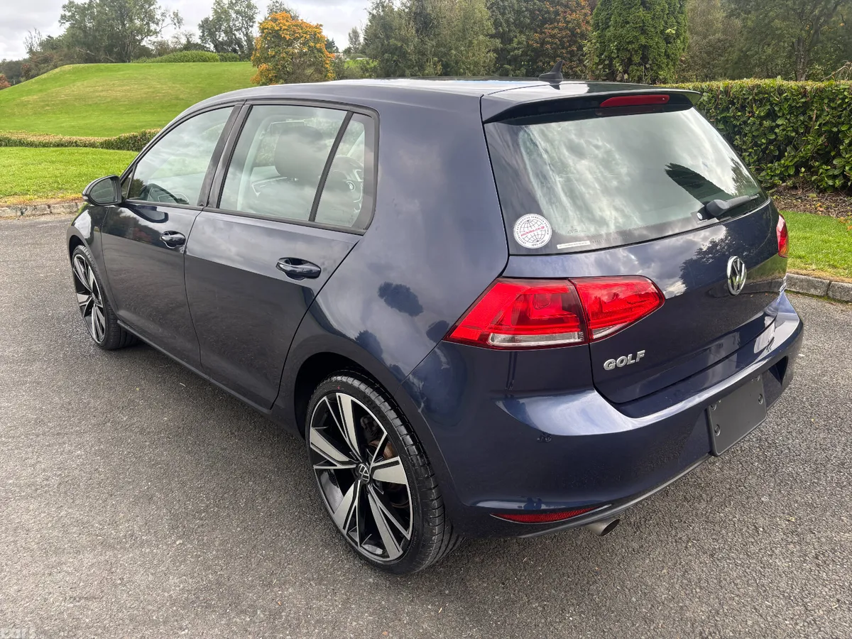 Volkswagen Golf Hatchback, Petrol, 2015, Blue