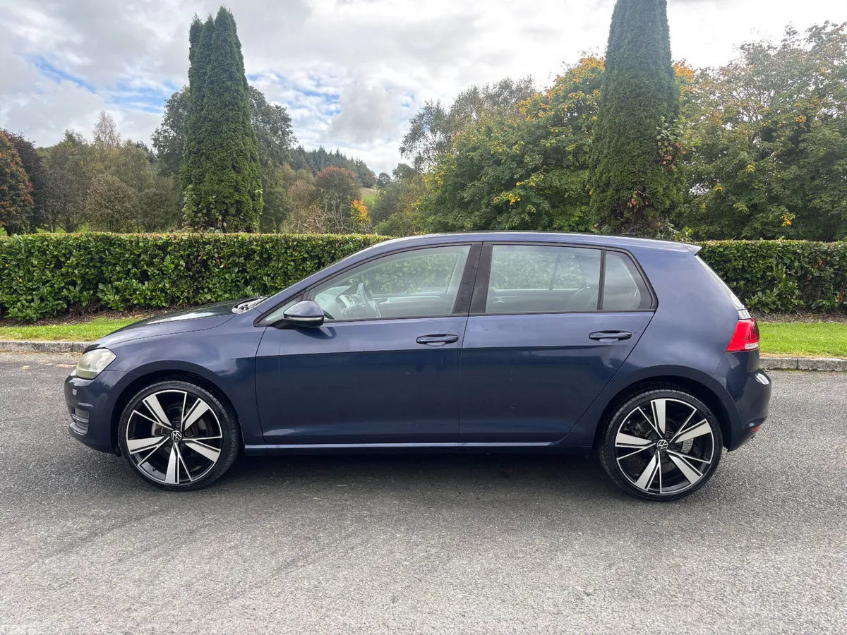 Volkswagen Golf Hatchback, Petrol, 2015, Blue