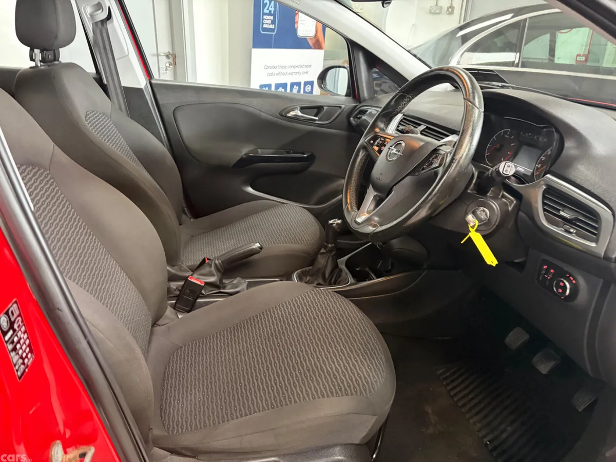 Opel Corsa Hatchback, Petrol, 2016, Red