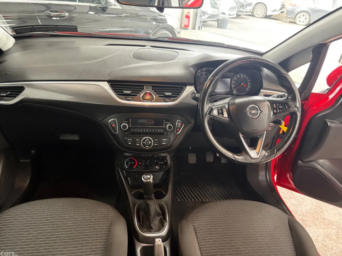 Opel Corsa Hatchback, Petrol, 2016, Red