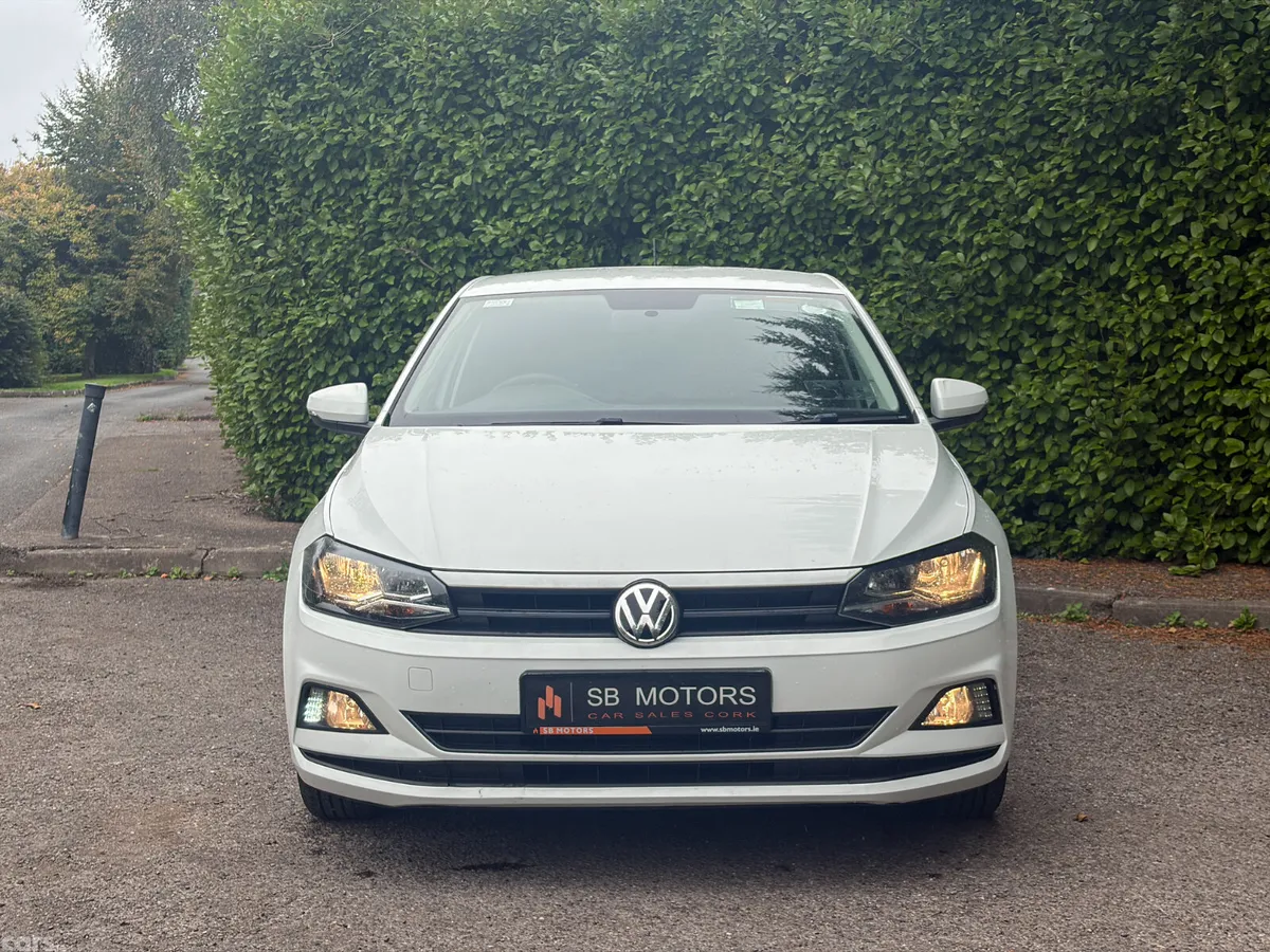 Volkswagen Polo Hatchback, Petrol, 2019, White
