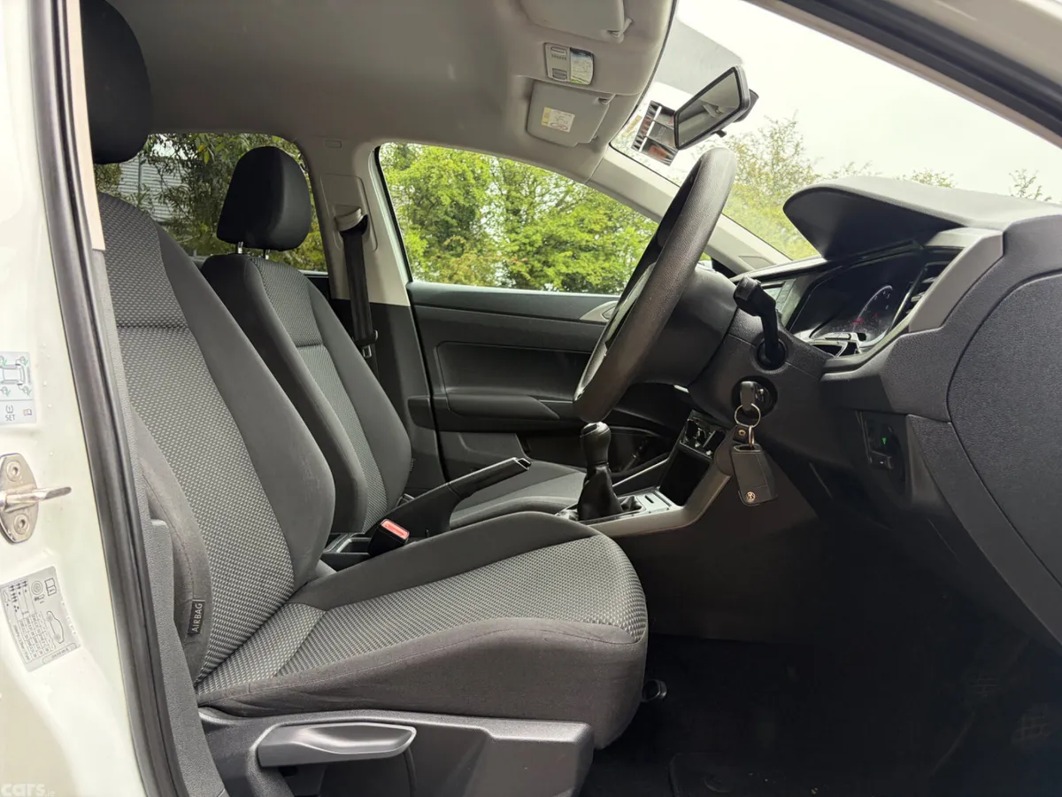 Volkswagen Polo Hatchback, Petrol, 2019, White