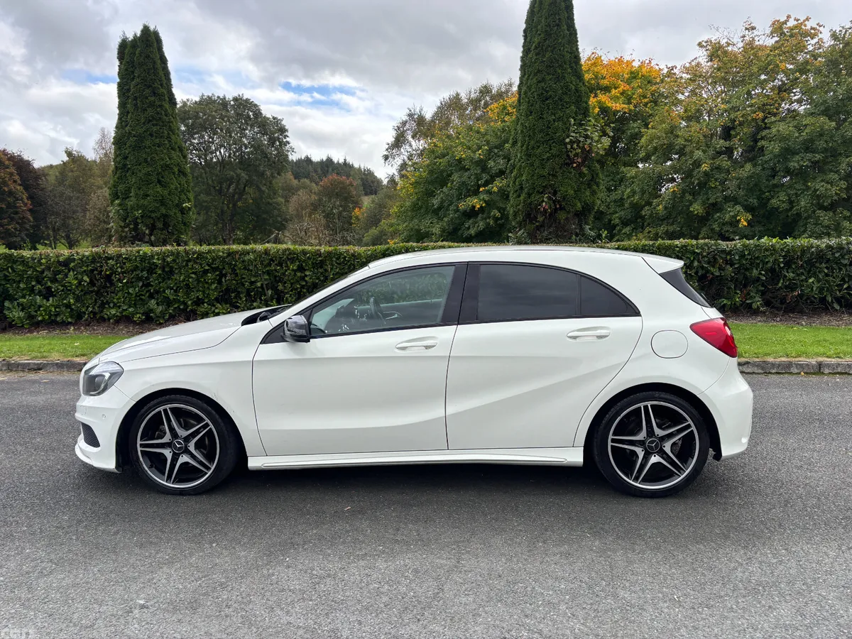 Mercedes-Benz A-Class Hatchback, Petrol, 2014, White
