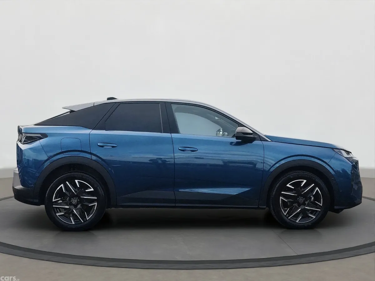 Peugeot 3008 MPV, Petrol Hybrid, 2025, Blue