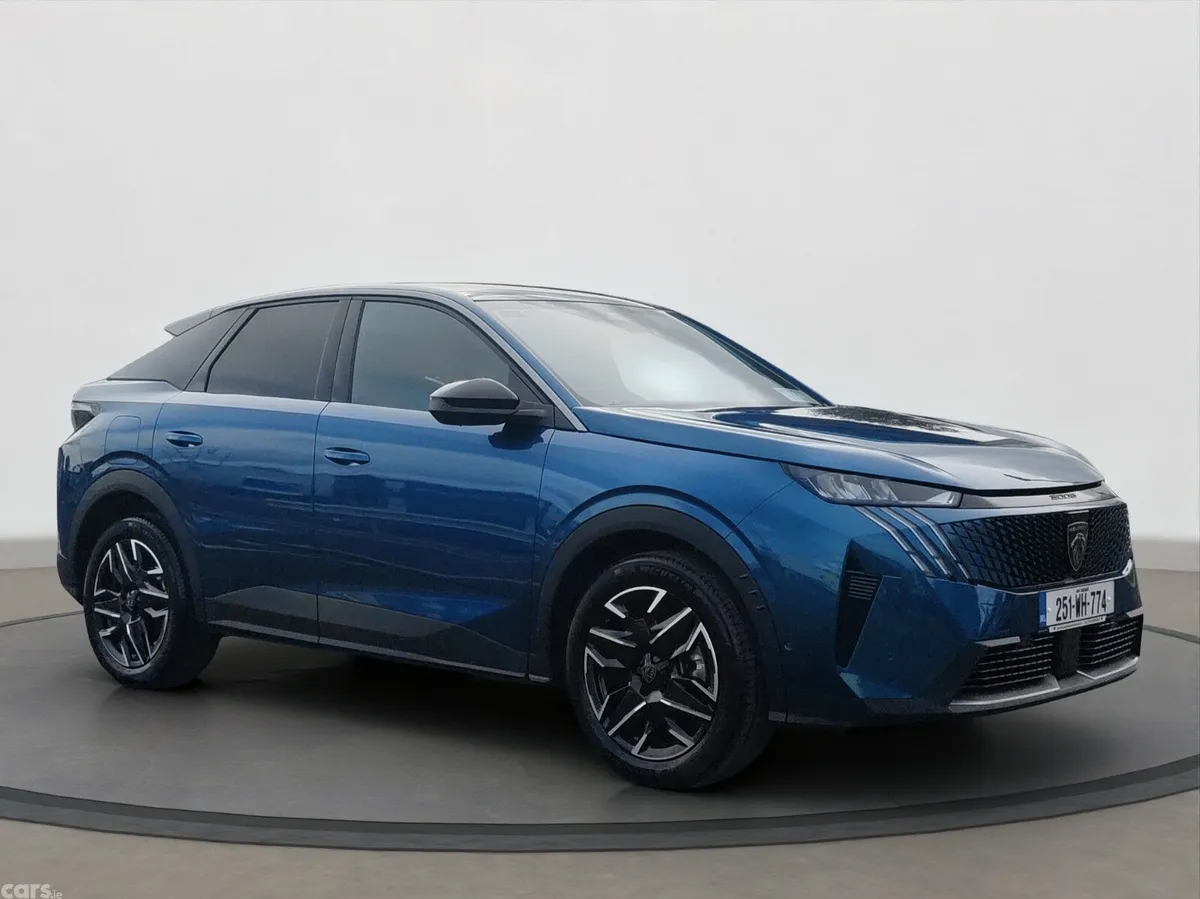 Peugeot 3008 MPV, Petrol Hybrid, 2025, Blue