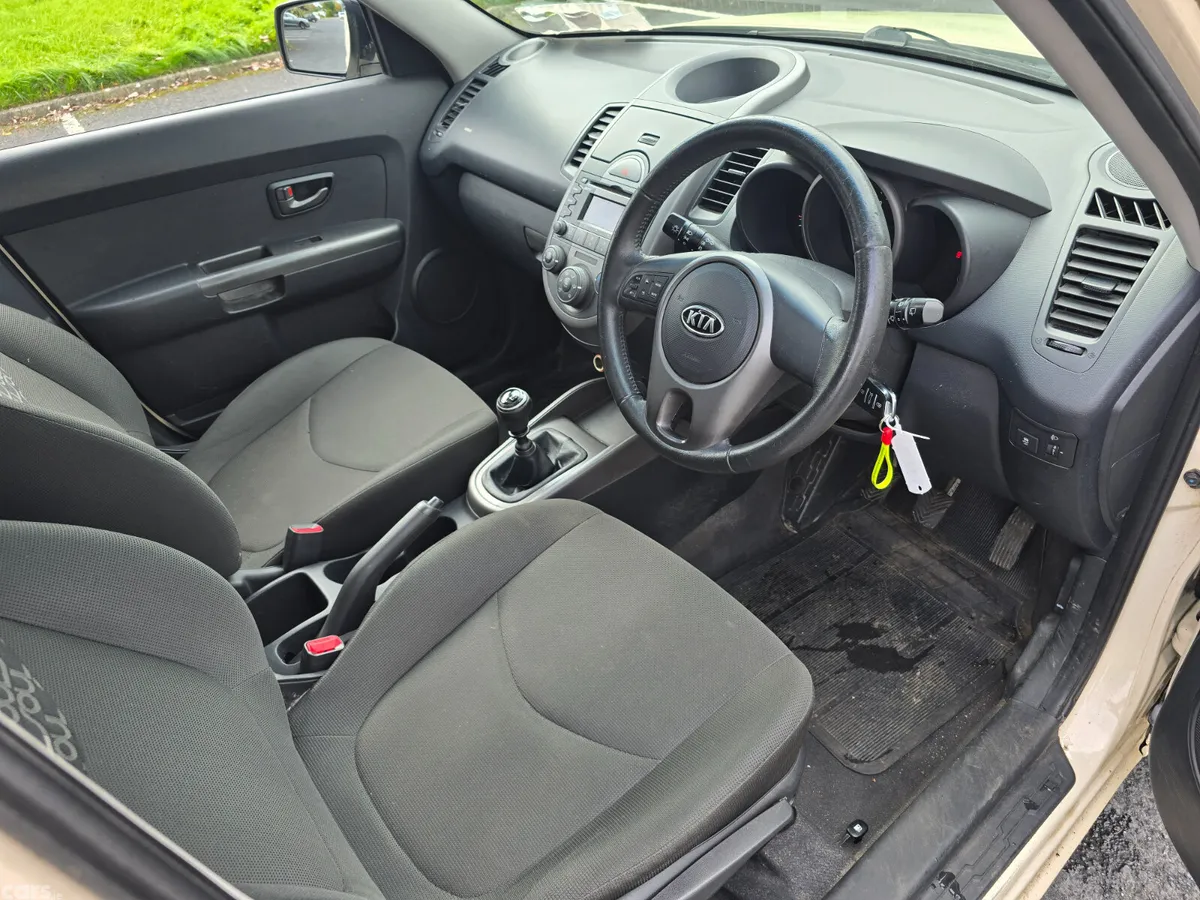 Kia Soul Hatchback, Diesel, 2010, White