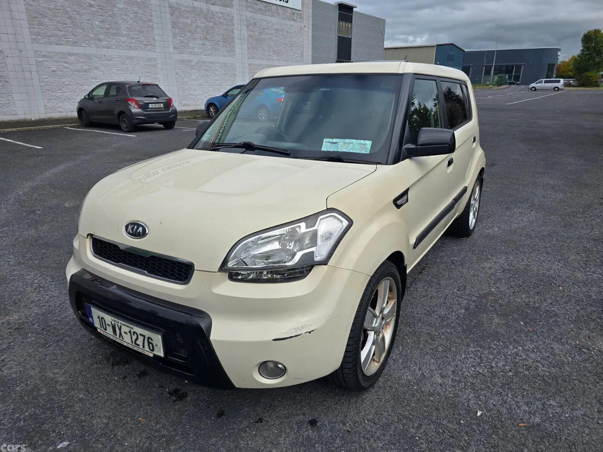 Kia Soul Hatchback, Diesel, 2010, White