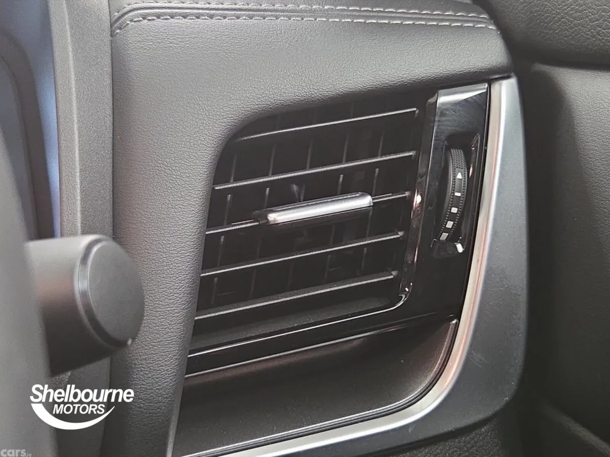 Nissan X-Trail SUV, Petrol Hybrid, 2025, White