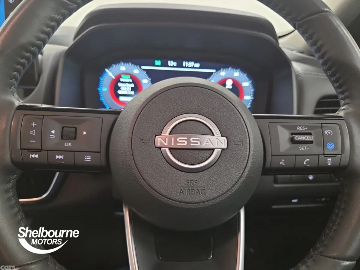 Nissan X-Trail SUV, Petrol Hybrid, 2025, White