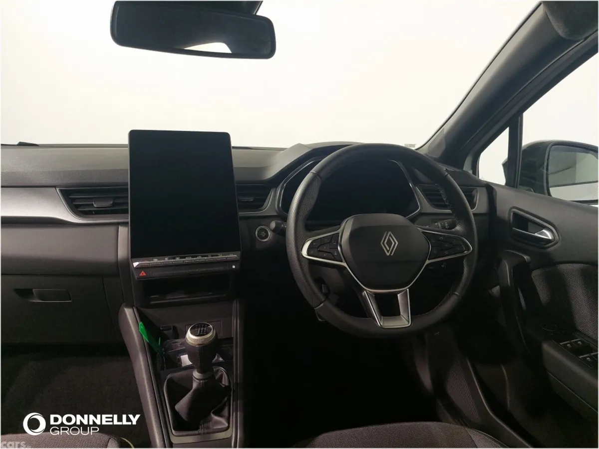 Renault Captur Hatchback, Petrol, 2026, White
