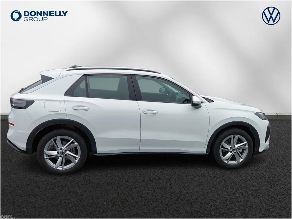 Volkswagen T-Roc Hatchback, Petrol, 2026, White