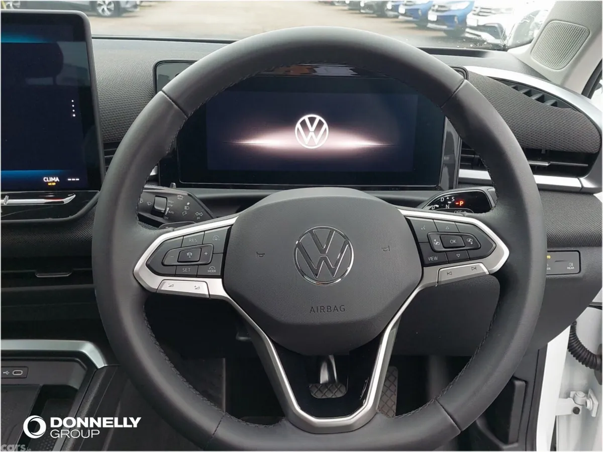 Volkswagen T-Roc Hatchback, Petrol, 2026, White