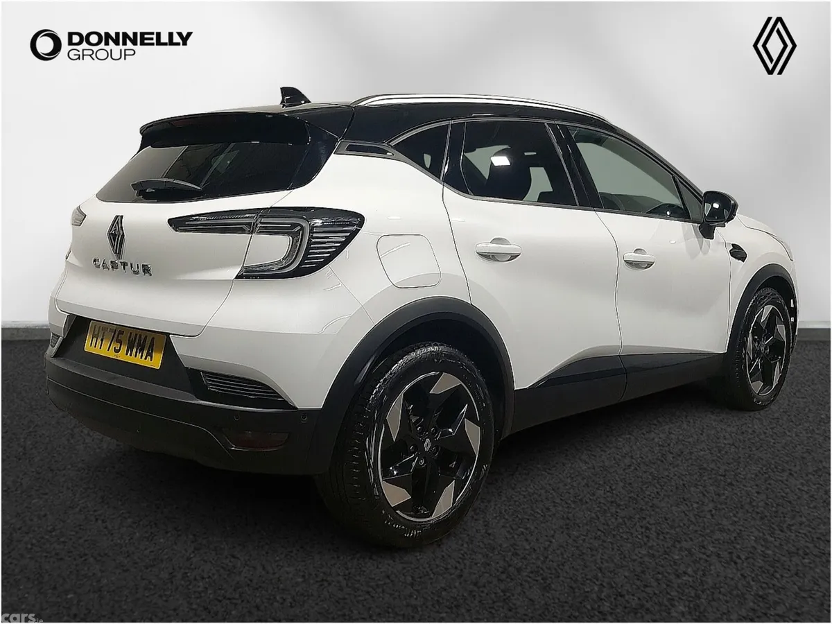 Renault Captur Hatchback, Petrol, 2026, White