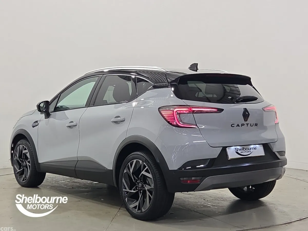 Renault Captur Hatchback, Petrol, 2026, Grey